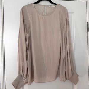 Taupe shocked shoulder and cuff blouse